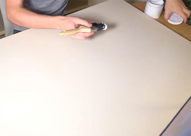 Estudio de proporciones,primeros trazos, e imprimación para la réplica de La Noche Estrellada
